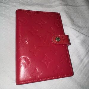 Louis Vuitton Pink Vernis PM Agenda